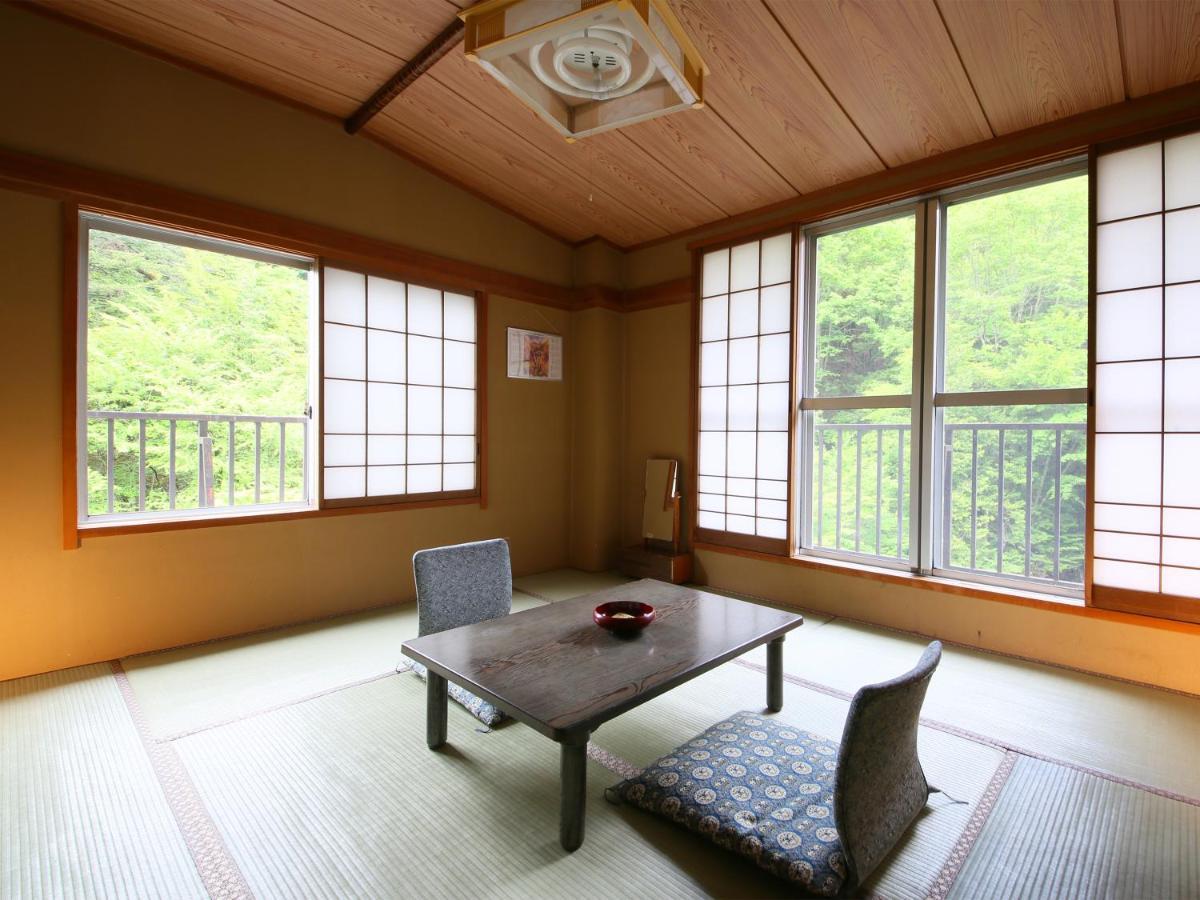 Yama No Yado Meiji Onsen Чино Екстериор снимка